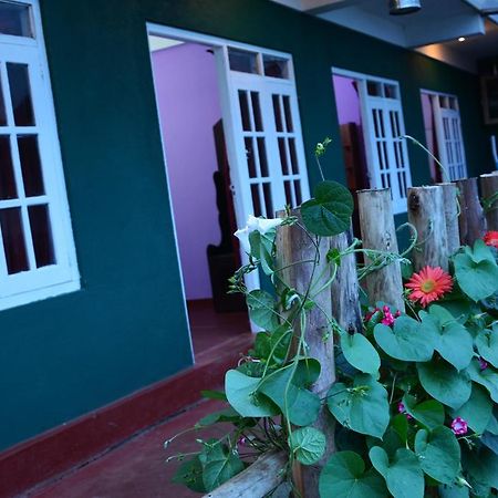 Mangala Flora Hotell Nuwara Eliya Exteriör bild