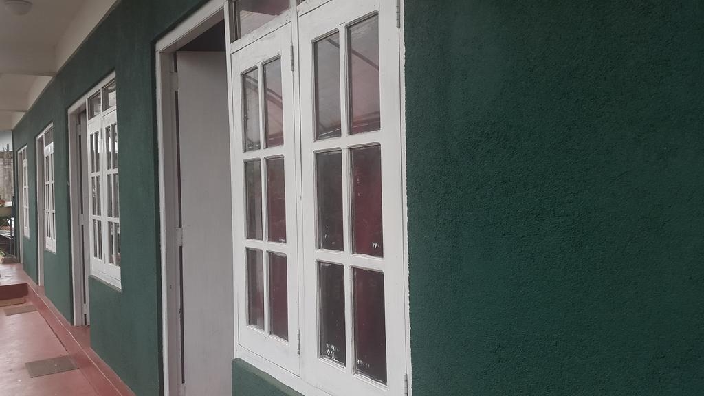 Mangala Flora Hotell Nuwara Eliya Exteriör bild