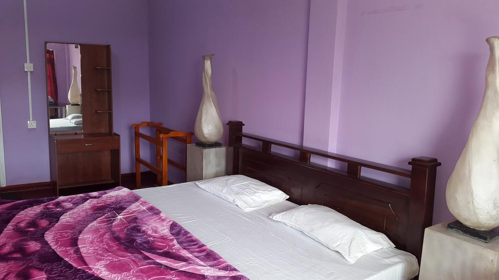 Mangala Flora Hotell Nuwara Eliya Rum bild