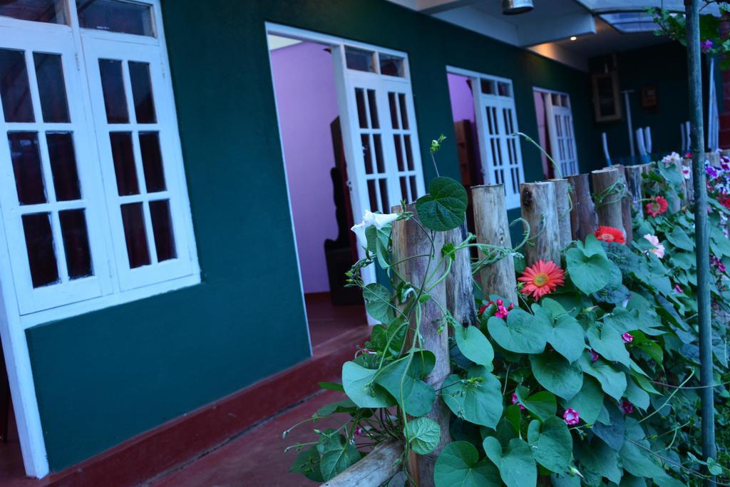 Mangala Flora Hotell Nuwara Eliya Exteriör bild